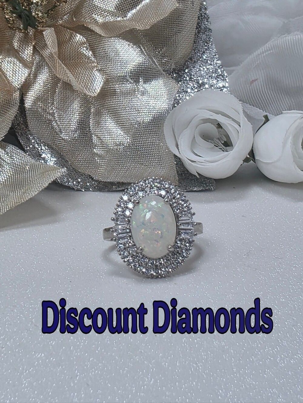 Oval Cut Opal Ring on 925 Silver - Women's Jewelry